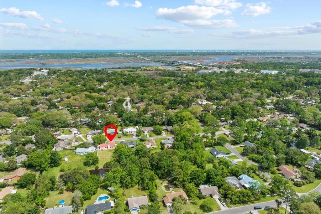 Spacious Home Near Beach, Large Yard, Game Room And Dog Friendly Jacksonville Exterior photo